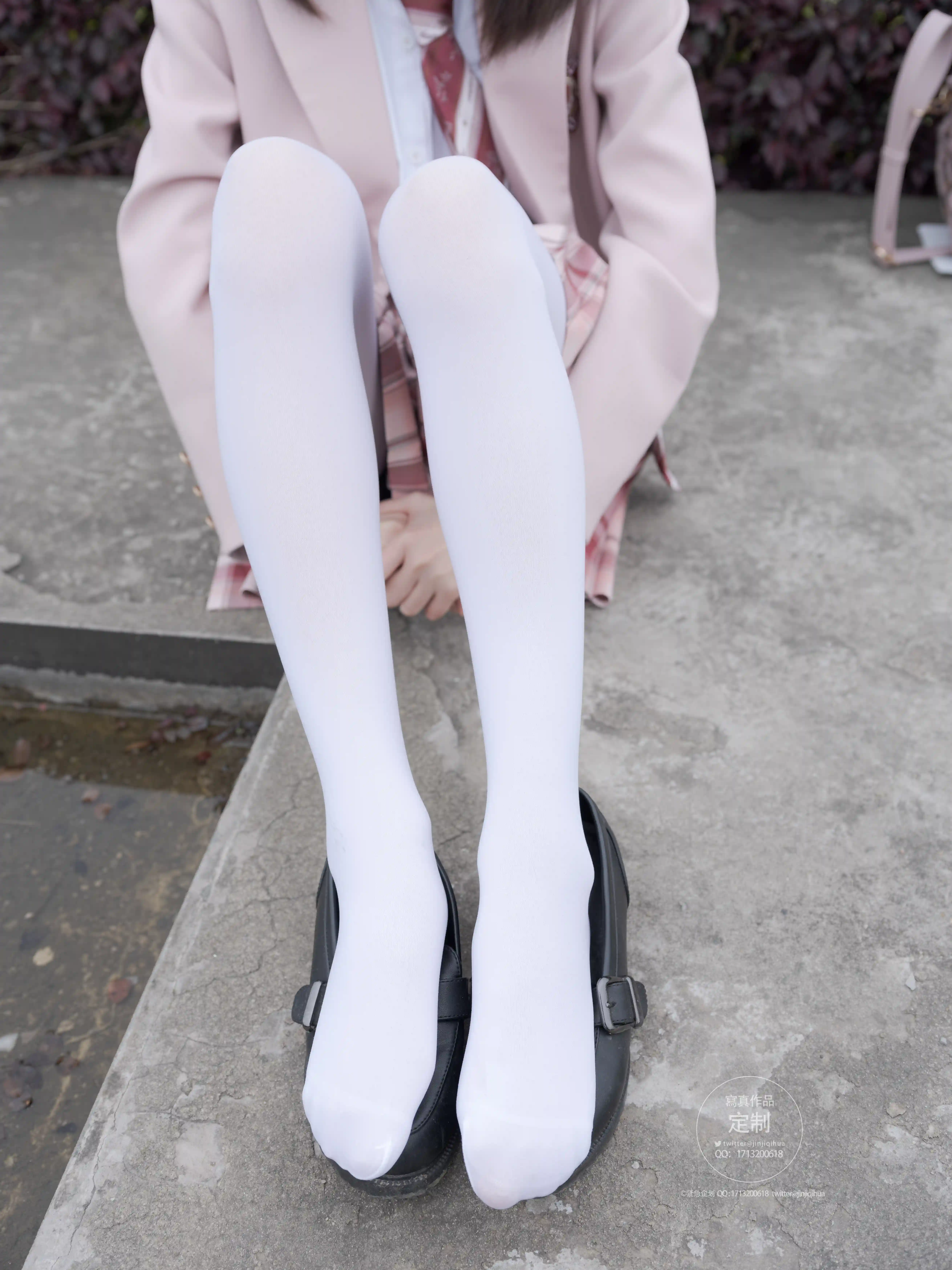 紧急企划 Y-002 [108P-1.63G] 咦咿yiyiyiyiyi 白丝JK制服 户外车内JK, 咦咿yiyiyiyiyi, 白丝, 紧急企划, 美腿, 美足