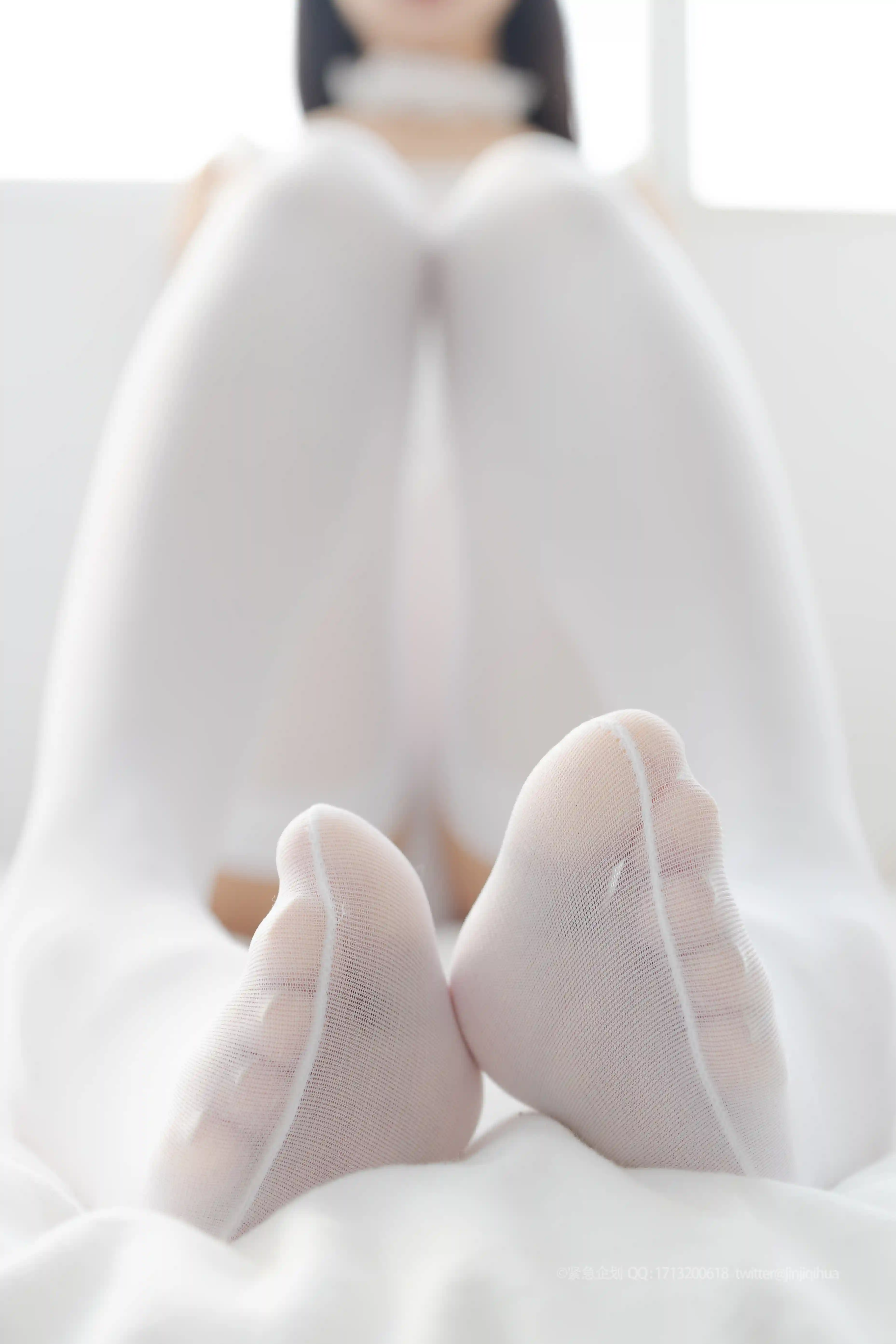 紧急企划 内部-003 一只喵喵梓 白丝蕾丝女仆装 [88P1V-4.69GB]一只喵喵梓, 女仆, 白丝, 紧急企划, 美腿, 美足