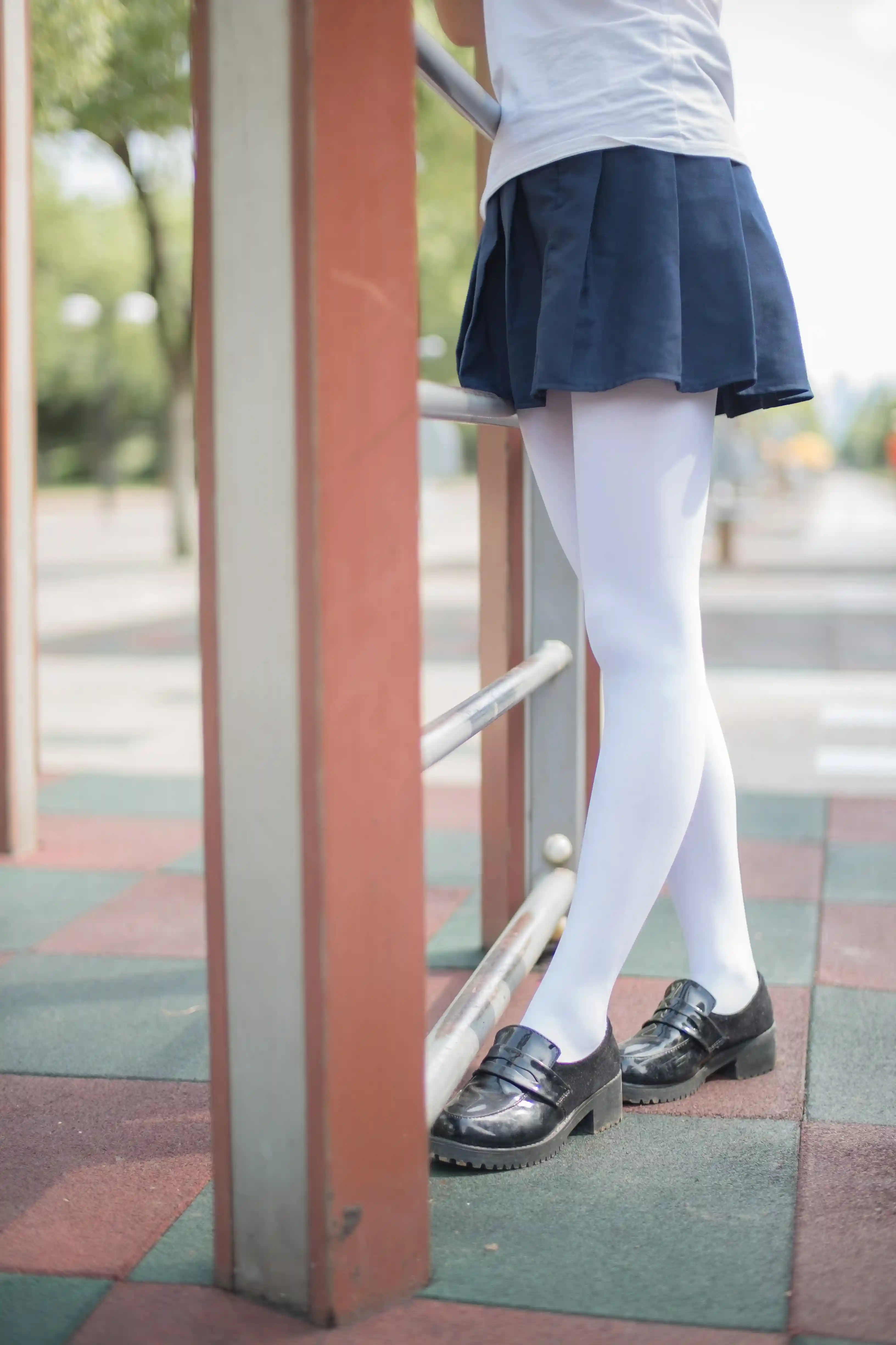 森萝财团 BETA-001 [91P-153M]校服, 白丝, 美腿
