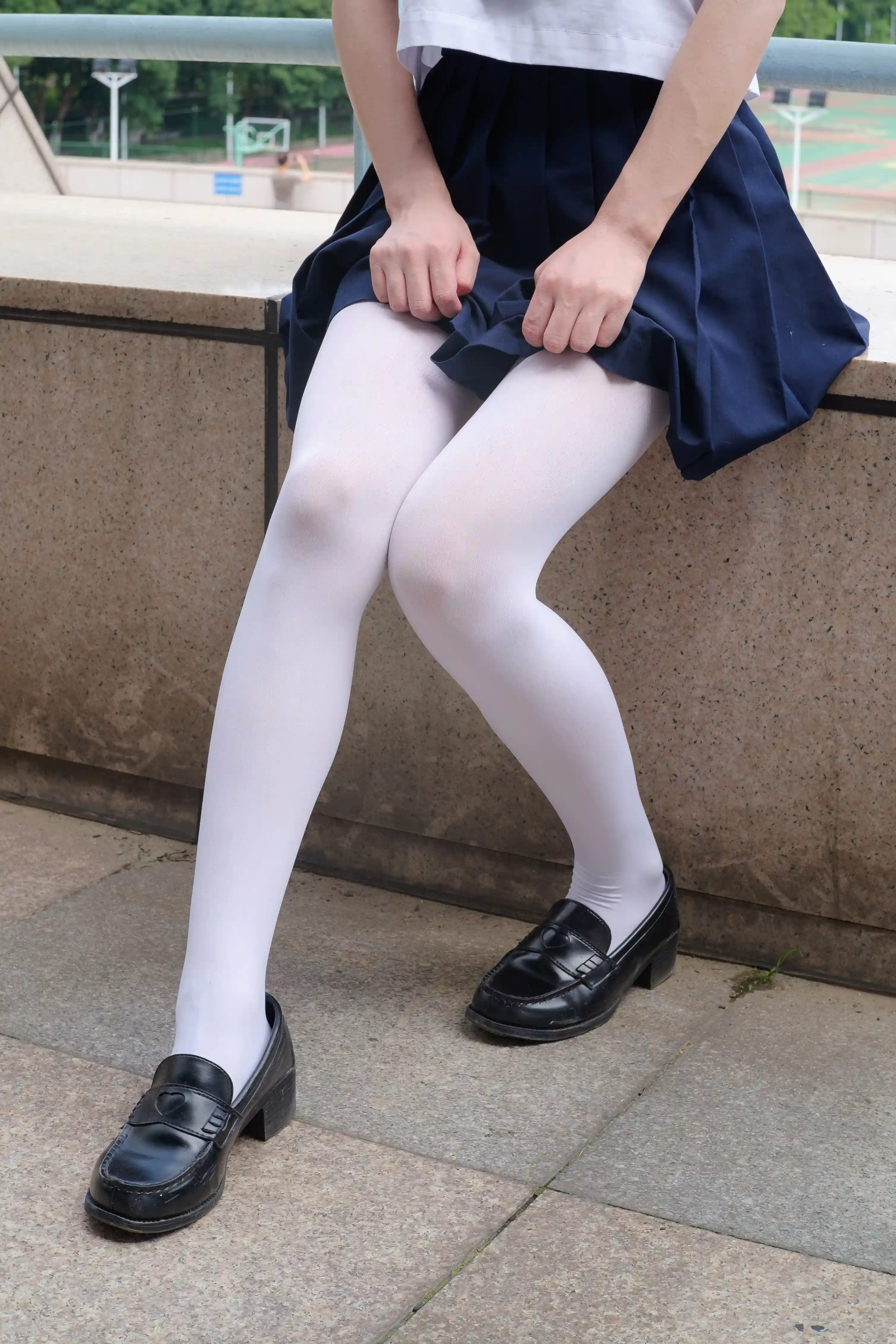 森萝财团 BETA-004 [113P-785M]校服, 水手服, 白丝, 美腿