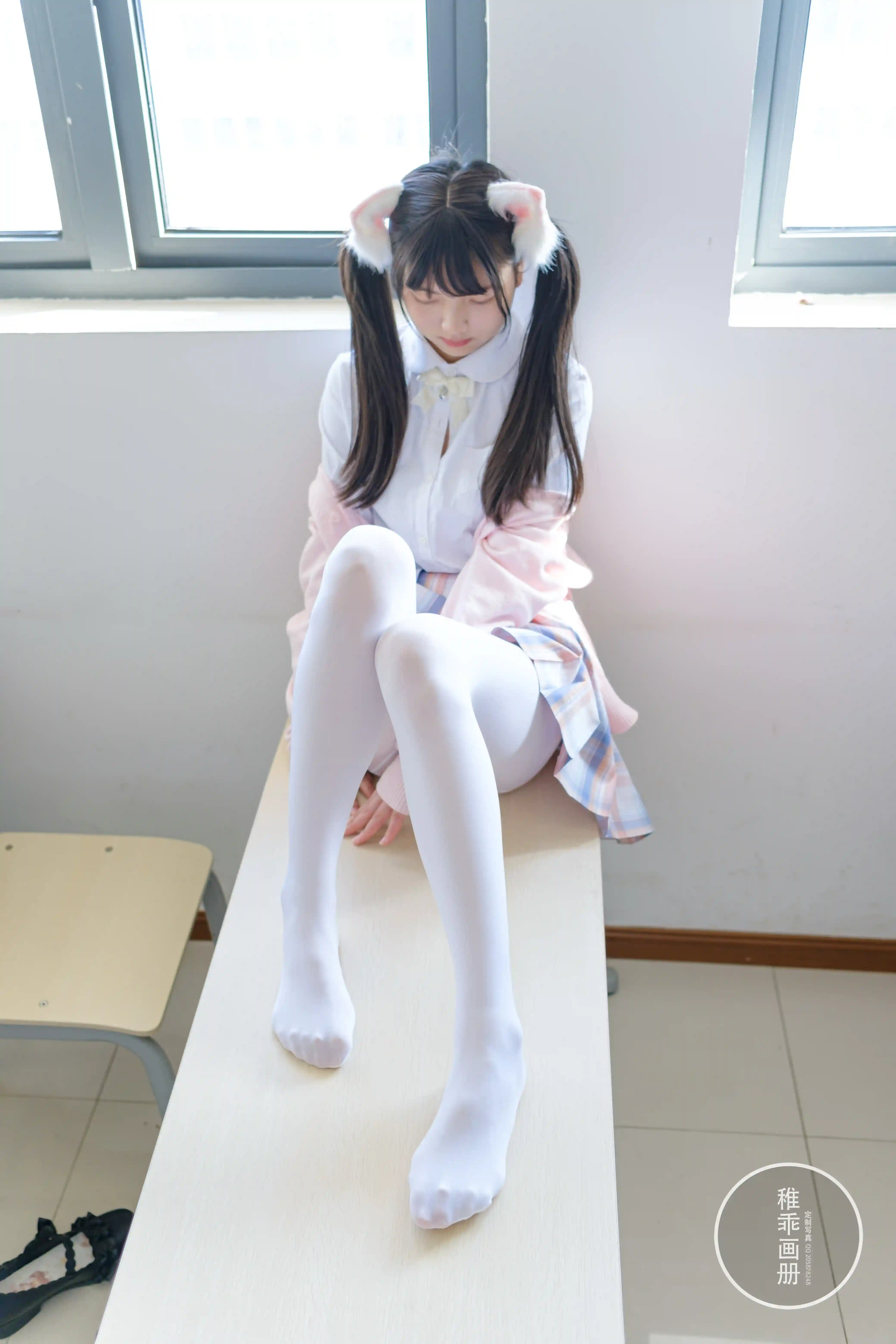 稚乖画册 晴空-04 赤西夜夜 双马尾白丝JK制服 [63P1V-821MB]JK, JK制服, 双马尾, 可爱, 晴空, 白丝, 稚乖画册, 美腿, 美足, 赤西夜夜