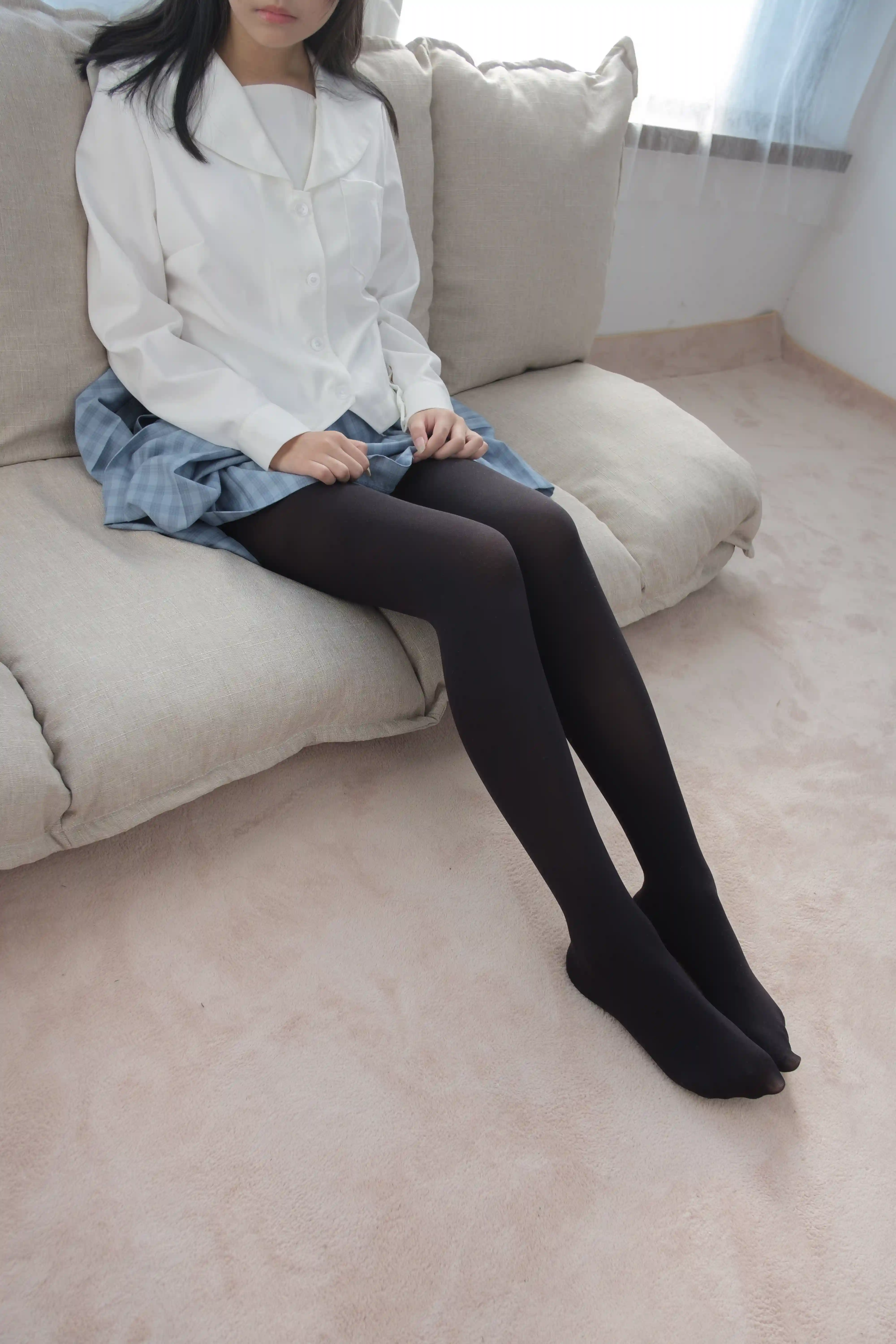 爱花写真 ALPHA-005 [135P-1.34G]森萝财团, 爱花写真, 美腿, 美足, 黑丝