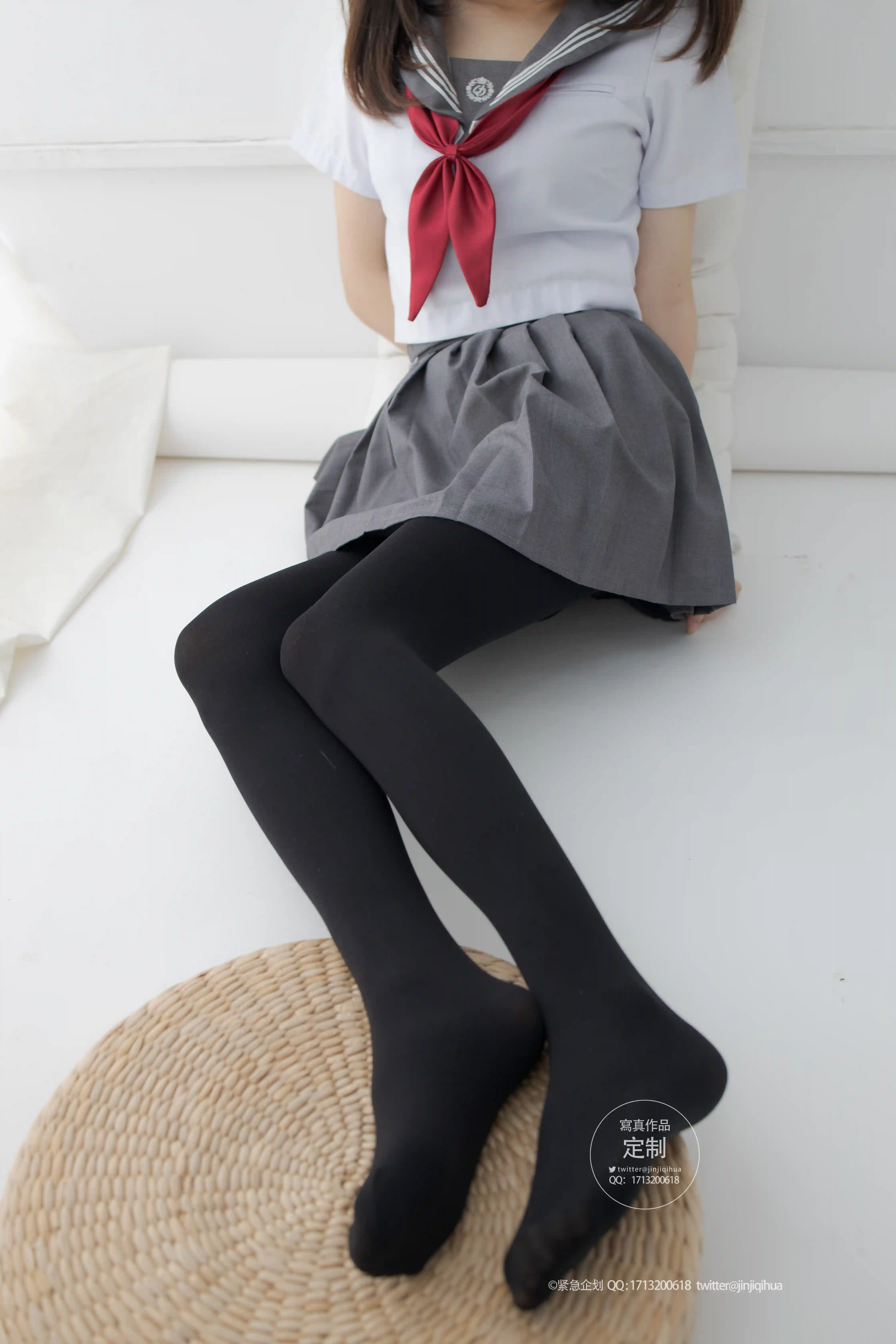 紧急企划 G-002 [60P-594M] 小奶糕MilkyJK, JK制服, 制服, 可爱, 学生装, 小奶糕Milky, 紧急企划, 美腿, 美足, 黑丝