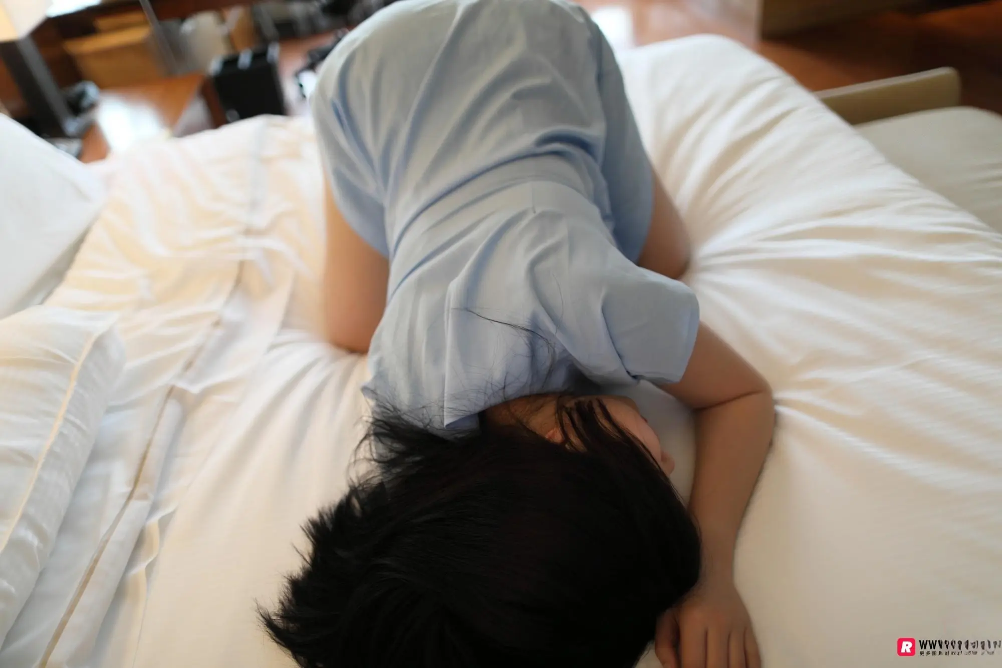 D[ROSI寫真] 2018.05.07 NO.2343 [39P]