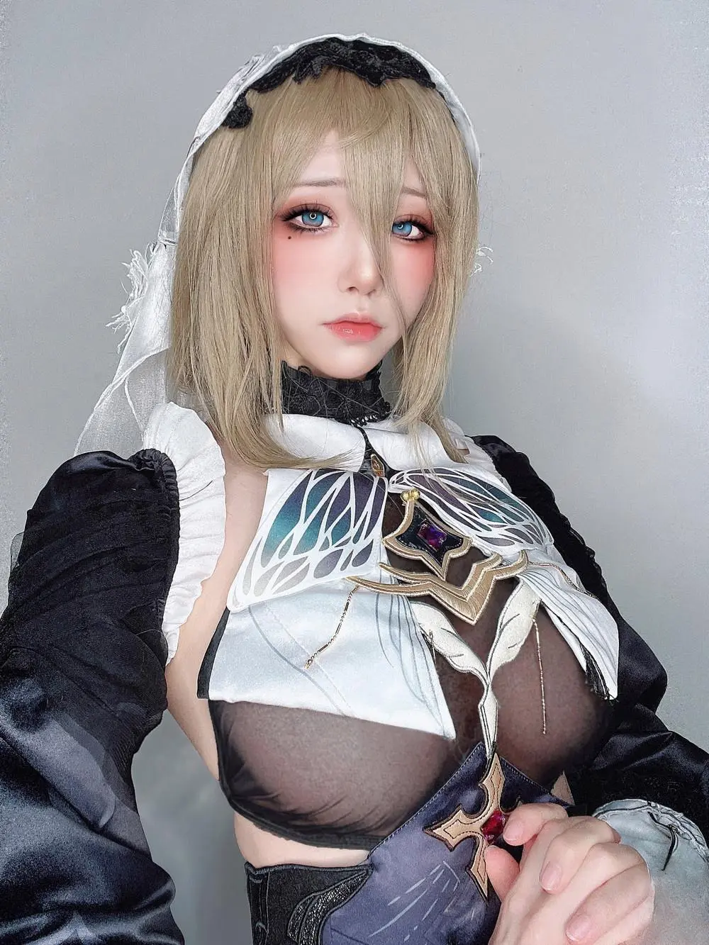 水淼Aqua《崩壞3-阿波尼亞》充滿騷氣修女裝太犯規 (36P)