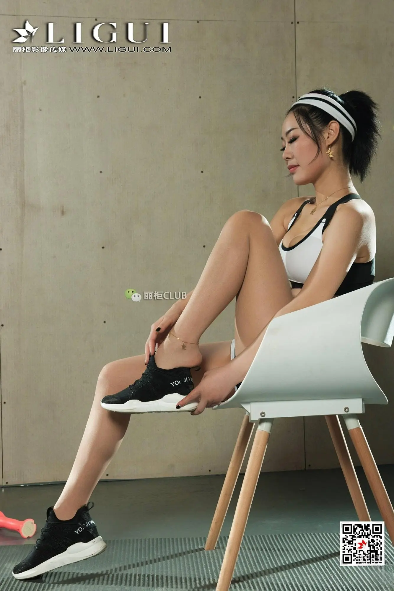 [Ligui麗櫃] 2018.06.07 網路麗人Model 晨晨 [37P]