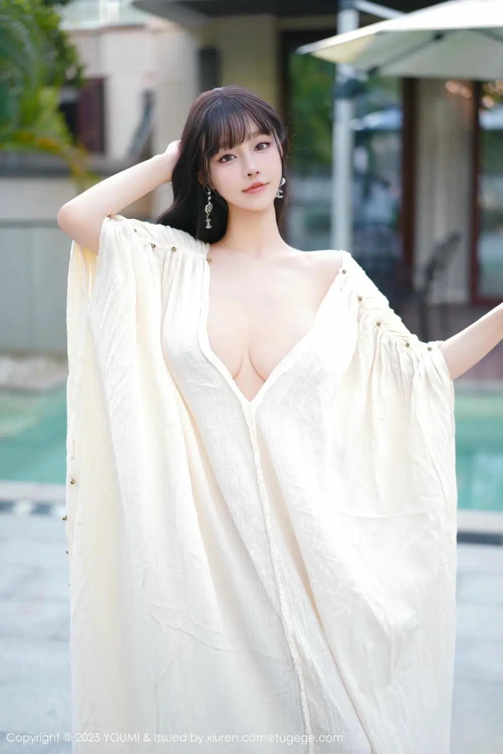 【YOUMI尤蜜薈】2025.11.28 Vol.1185 心上可Flora 完整版無水印寫真【86P】