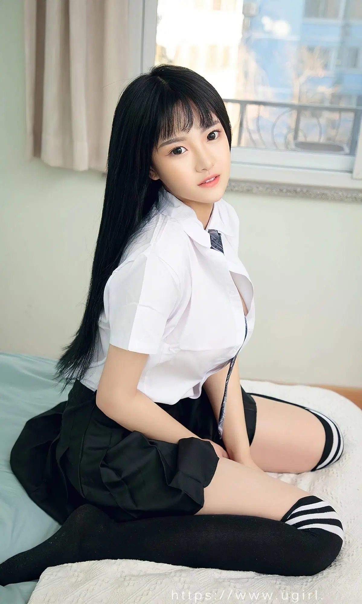 【Ugirls愛尤物】2023.01.01 No.2487 新年順意 桃子【35