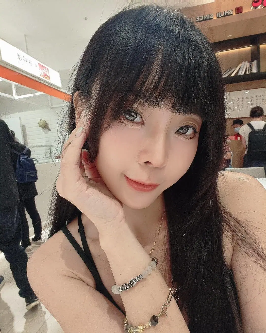 「Maggie性感甜心小小」優雅脫俗 回眸一笑百媚生 (21P)