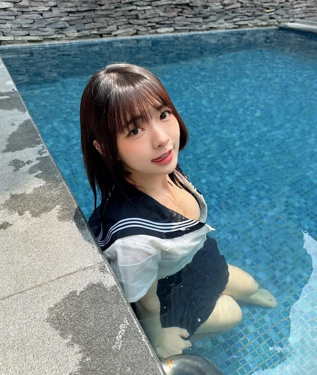 「JOY」笑容與性感身材讓人愛不釋手 (10P)