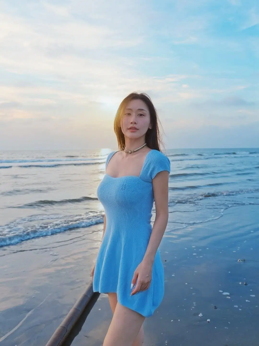 「Carina」身材火辣不藏了 畫面太吸睛 (10P)
