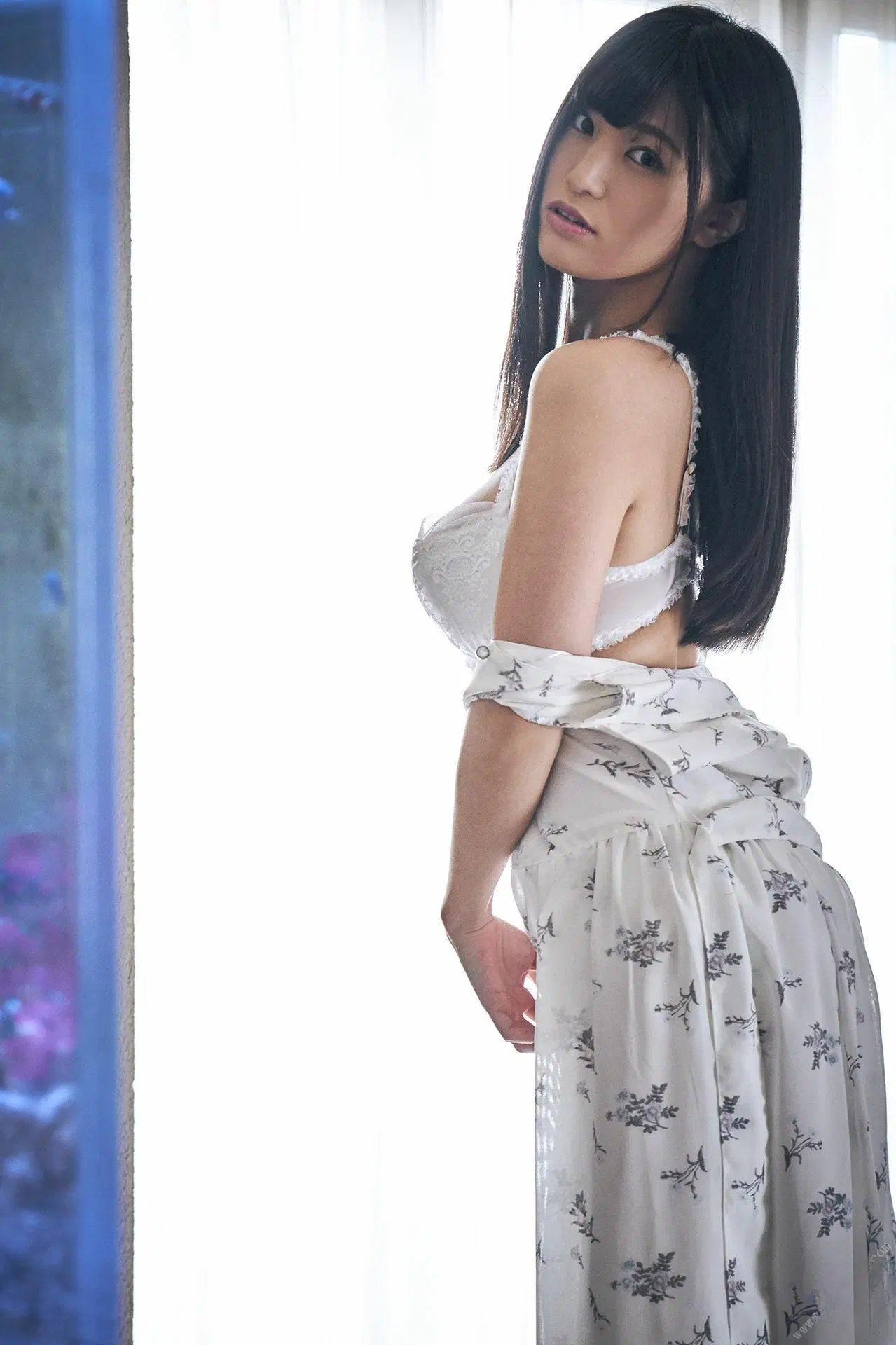 [高橋しょう子] 美乳若隱若現 姣好身材一次露 (10P)