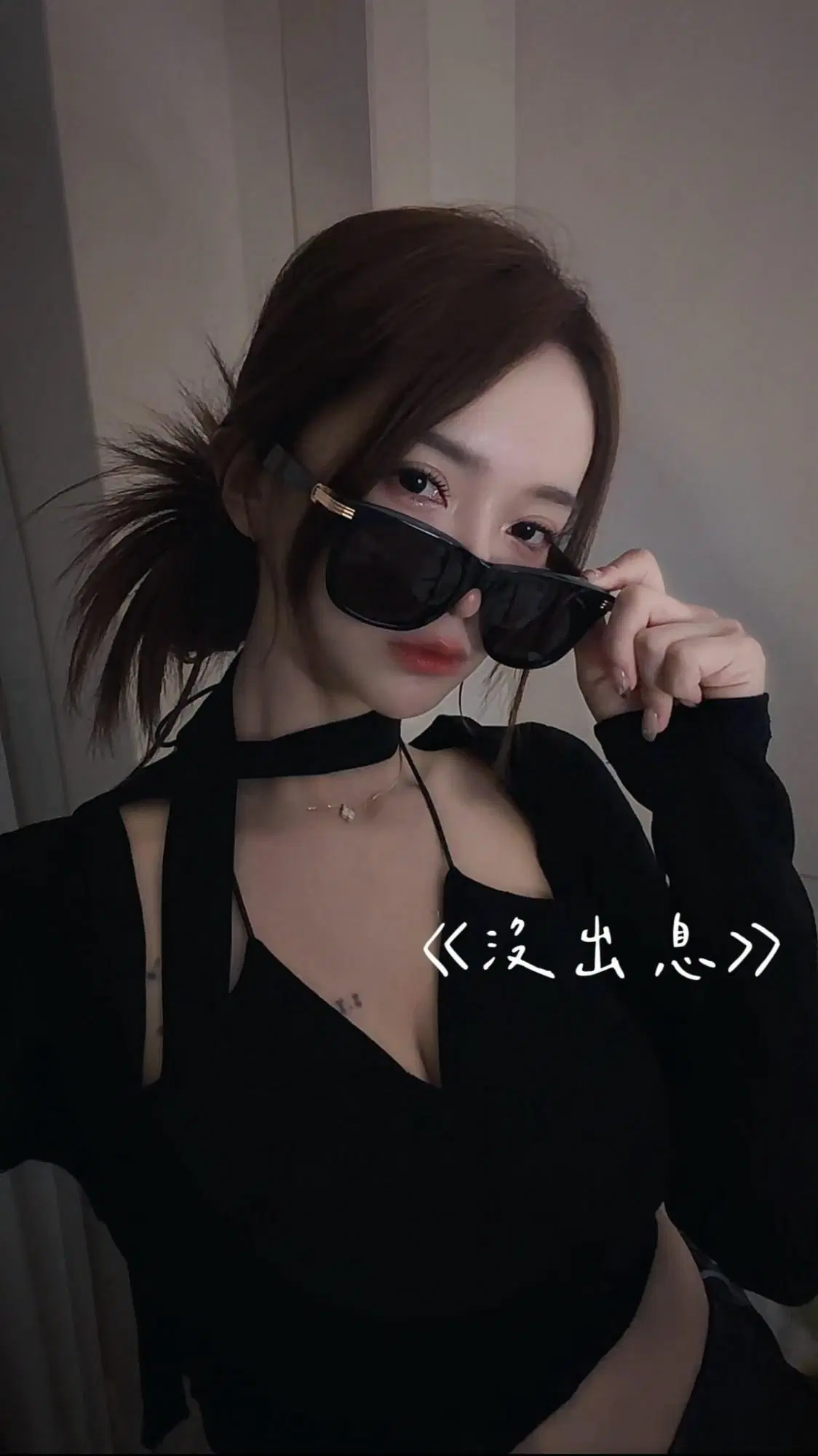 海邊熱浪來襲！kimi_0531展現白皙肌膚與比基尼的青春誘惑 (13P)