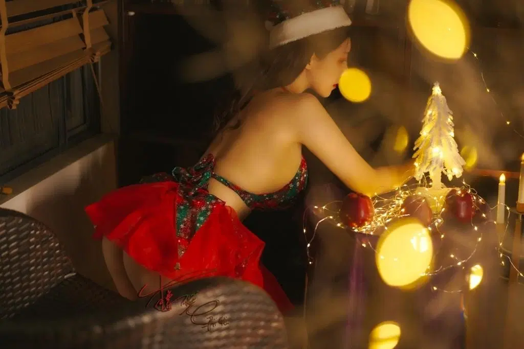 櫻晚gigi &ndash; Christmas Day+獵 (50P)