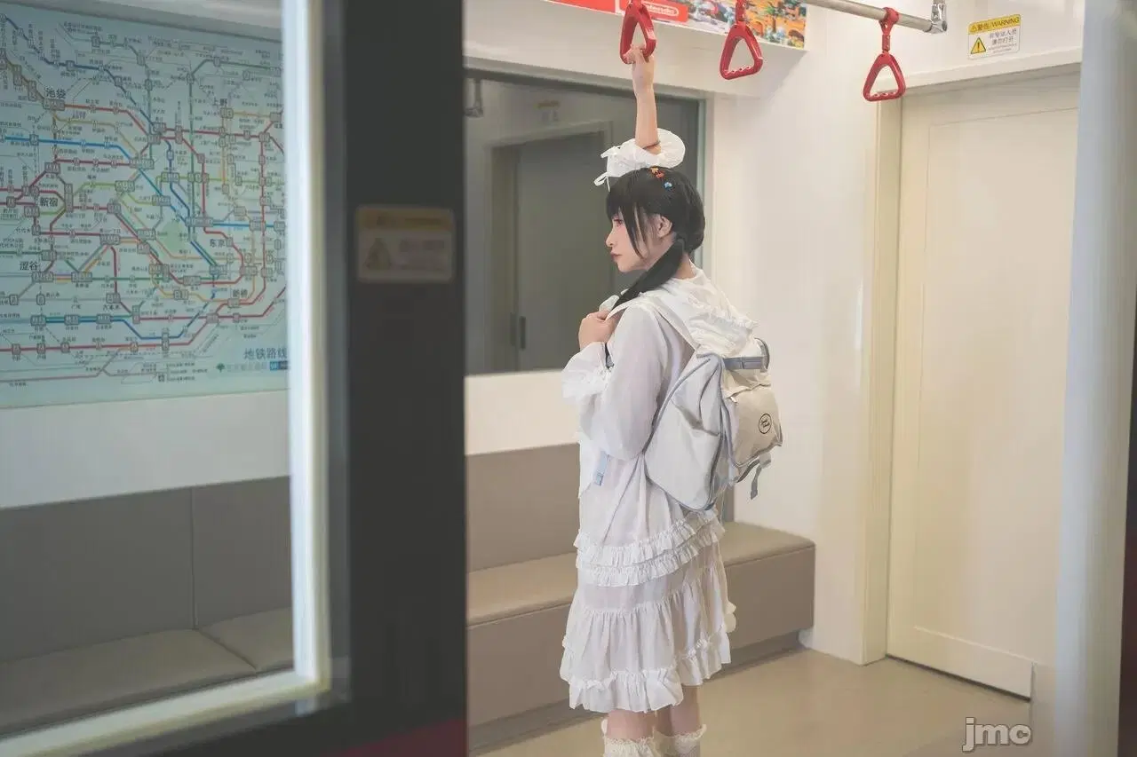 爆機少女喵小吉 - 末班地鐵 (93P)