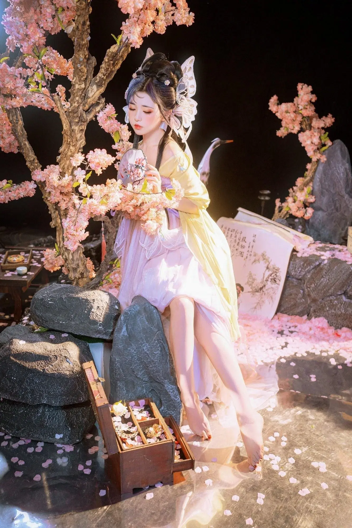 爆機少女喵小吉 &ndash; 如夢令 (72P)