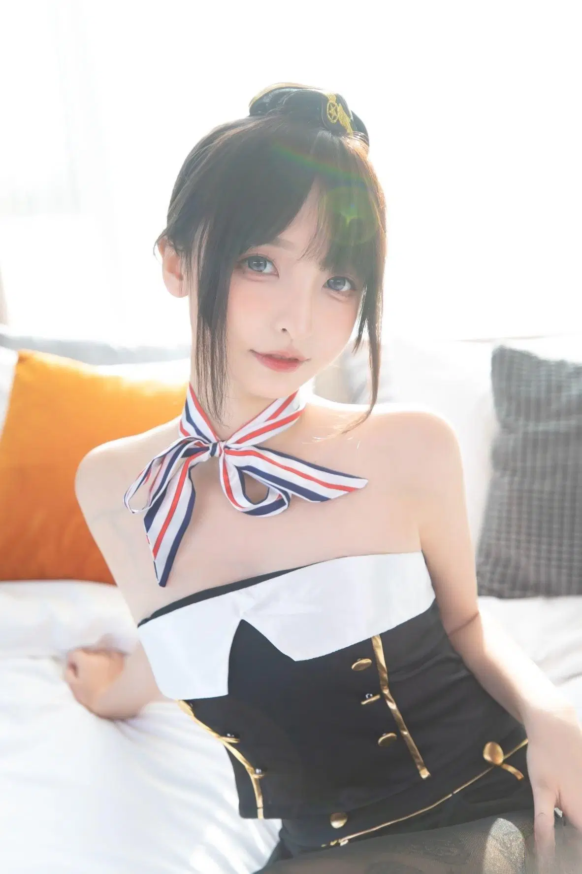 [Coser] 神楽坂真冬 - 空中邂逅 (75P)