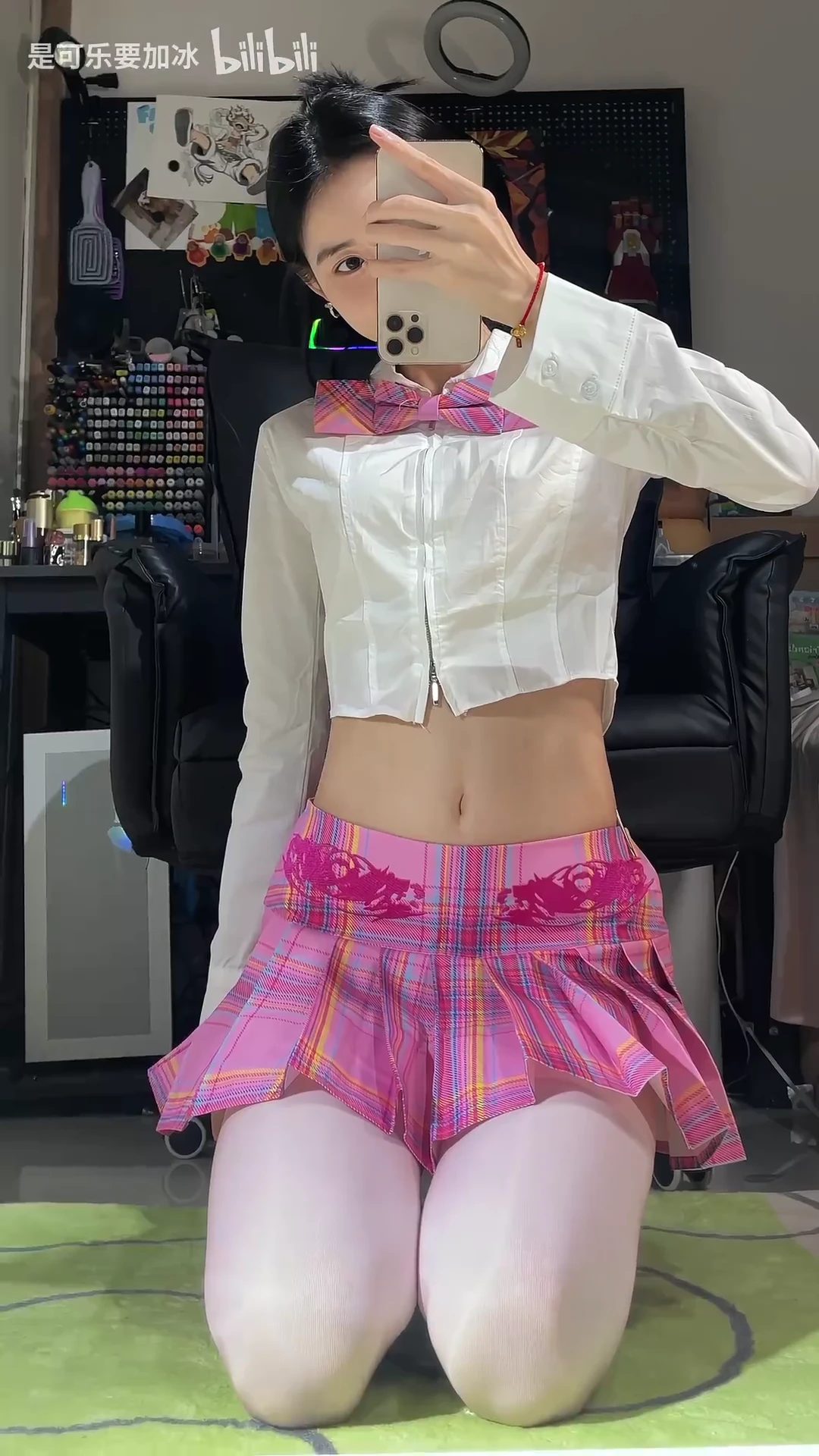 劝君莫惜金缕衣，劝君惜取少年时_114421451983189_20260823_091252