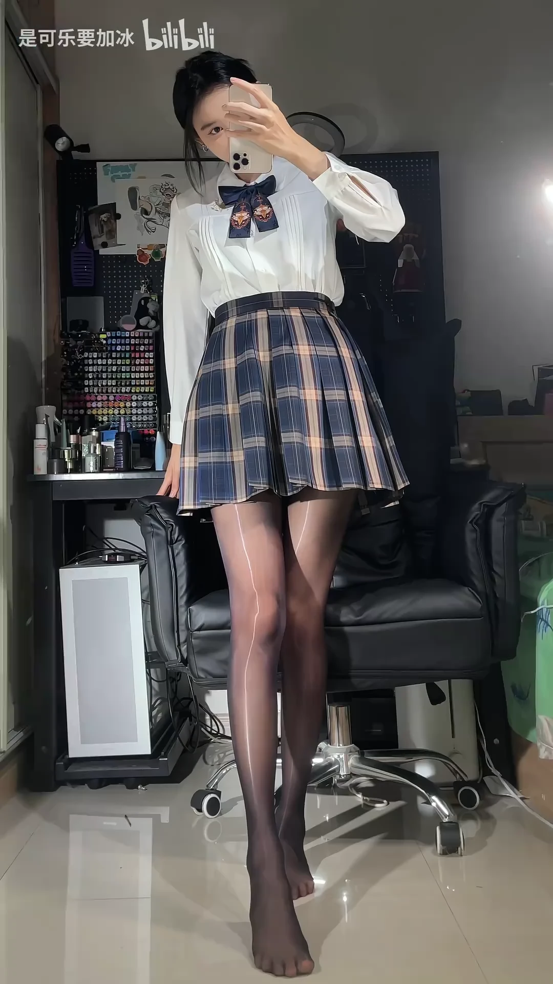 天下有两难 地上有两苦_114880426282248_20260823_090910