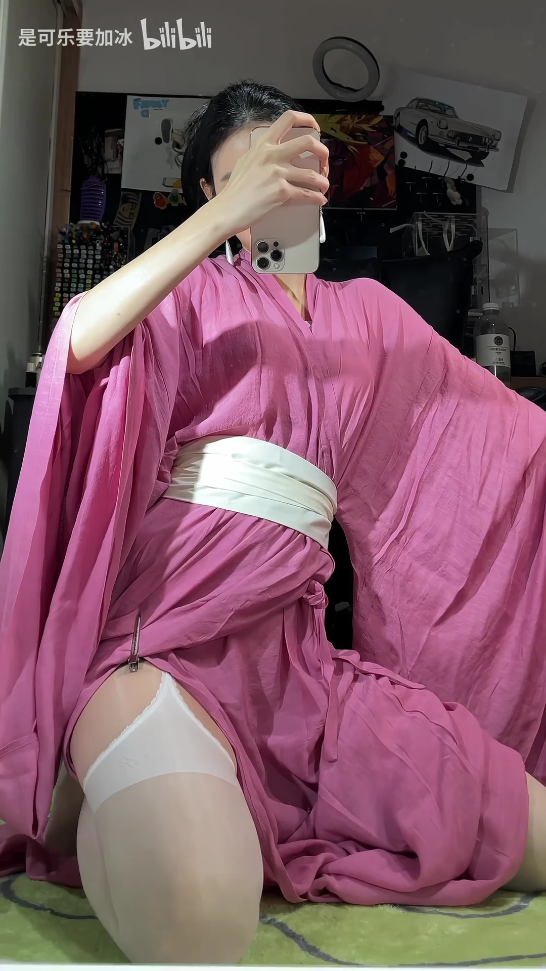 被爱的前提是什么_115435819304247_20260823_090700