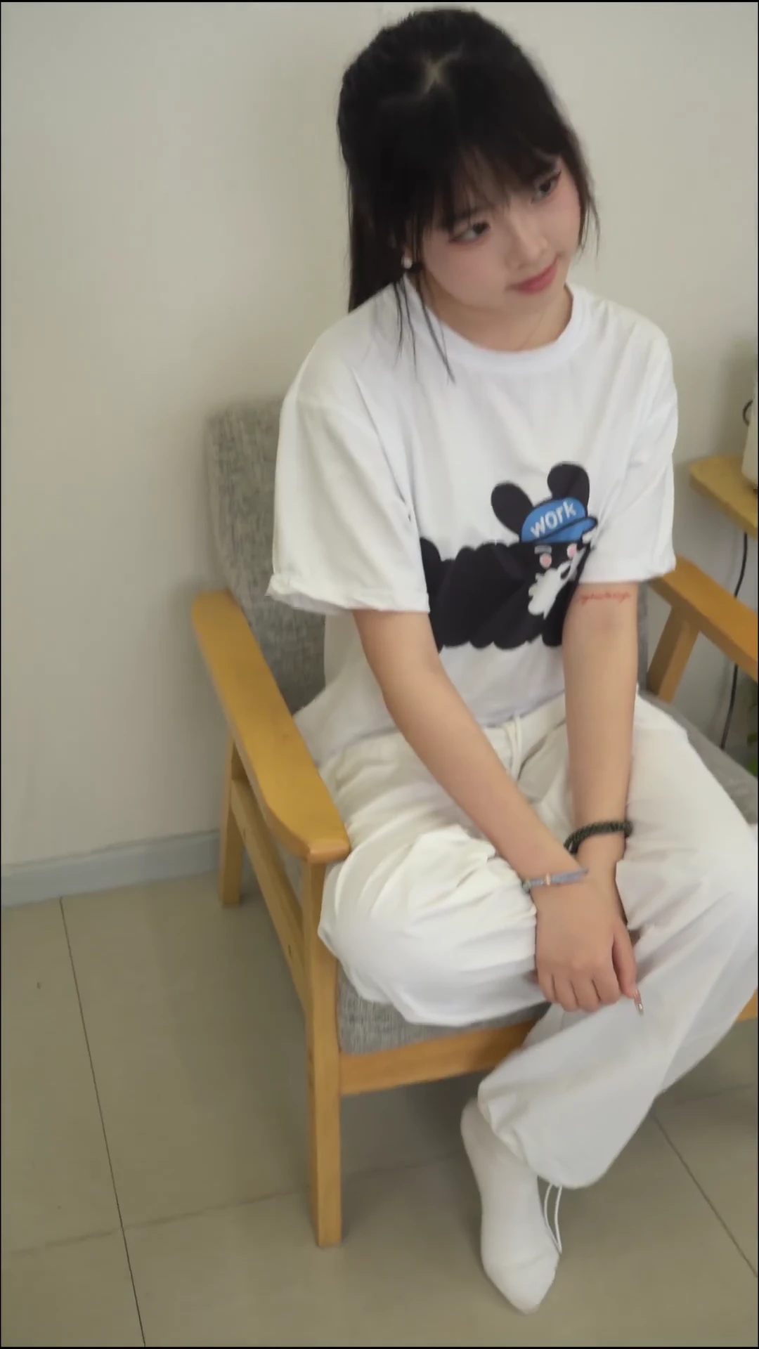 校花小代 4k超清室内拍摄现场_116186968818078_20260820_233152