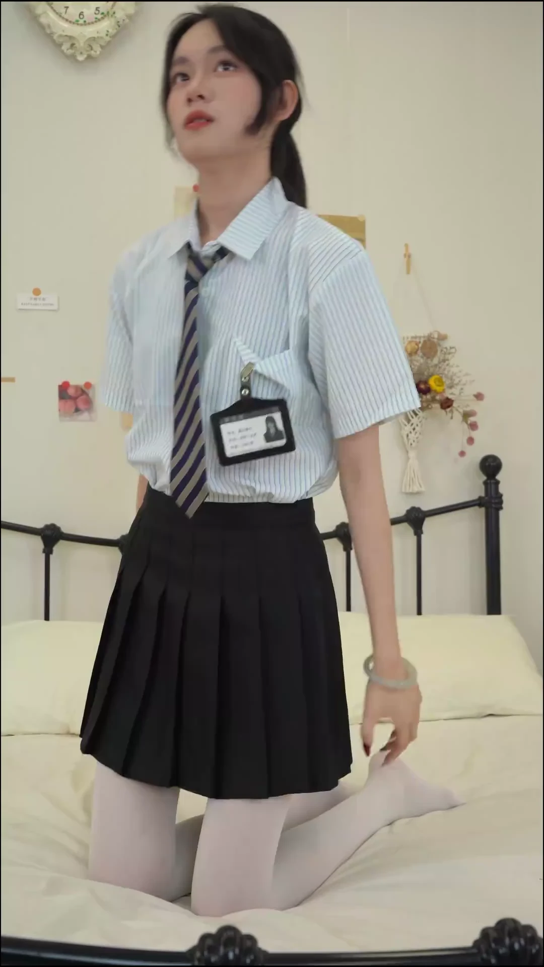 校花小艺 4k拍摄现场 3分钟纯享版_115664895346872_20260820_235233