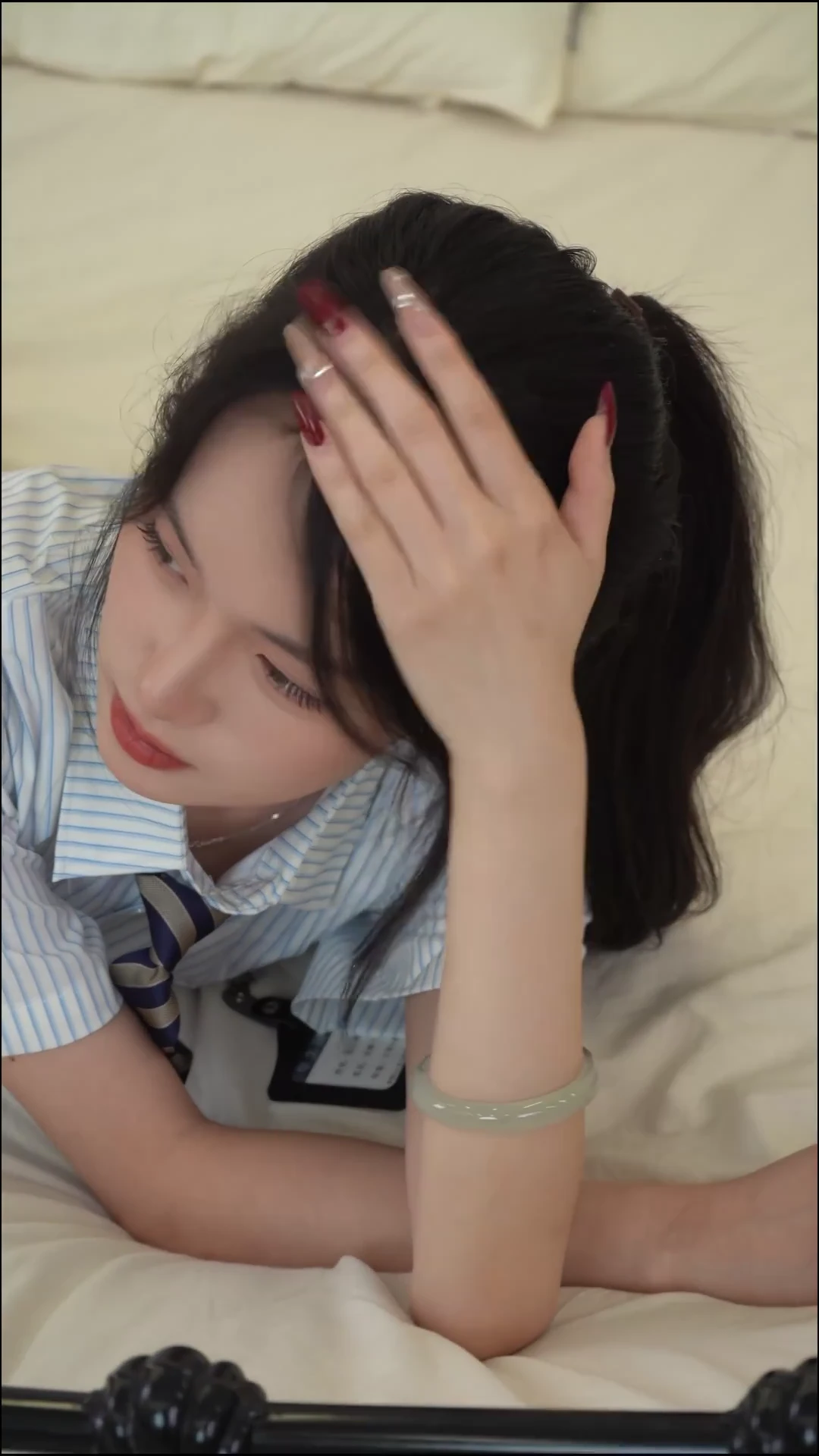 校花小艺 4k拍摄现场 3分钟纯享版_115664895346872_20260820_235233