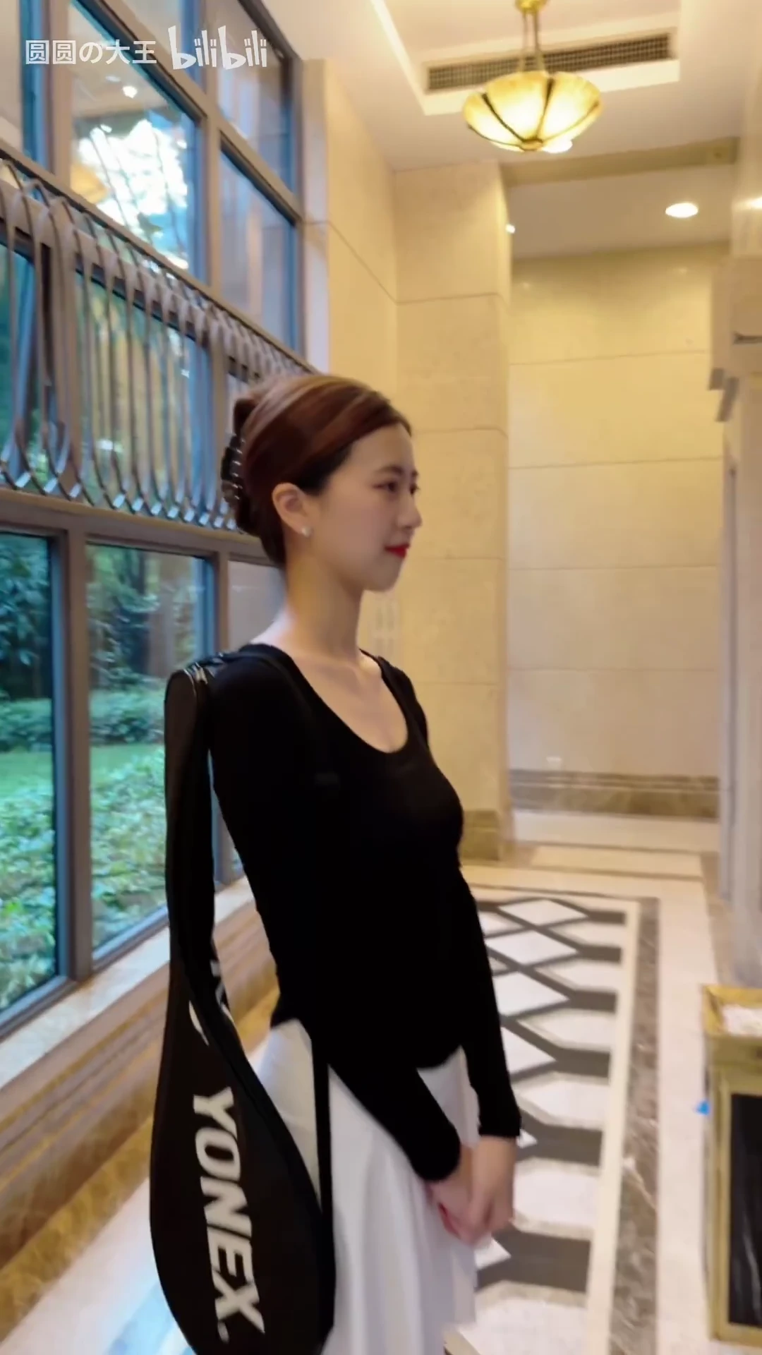 我弟给我拍的，我妈看了说像我爸_117059937639968_20260821_002402