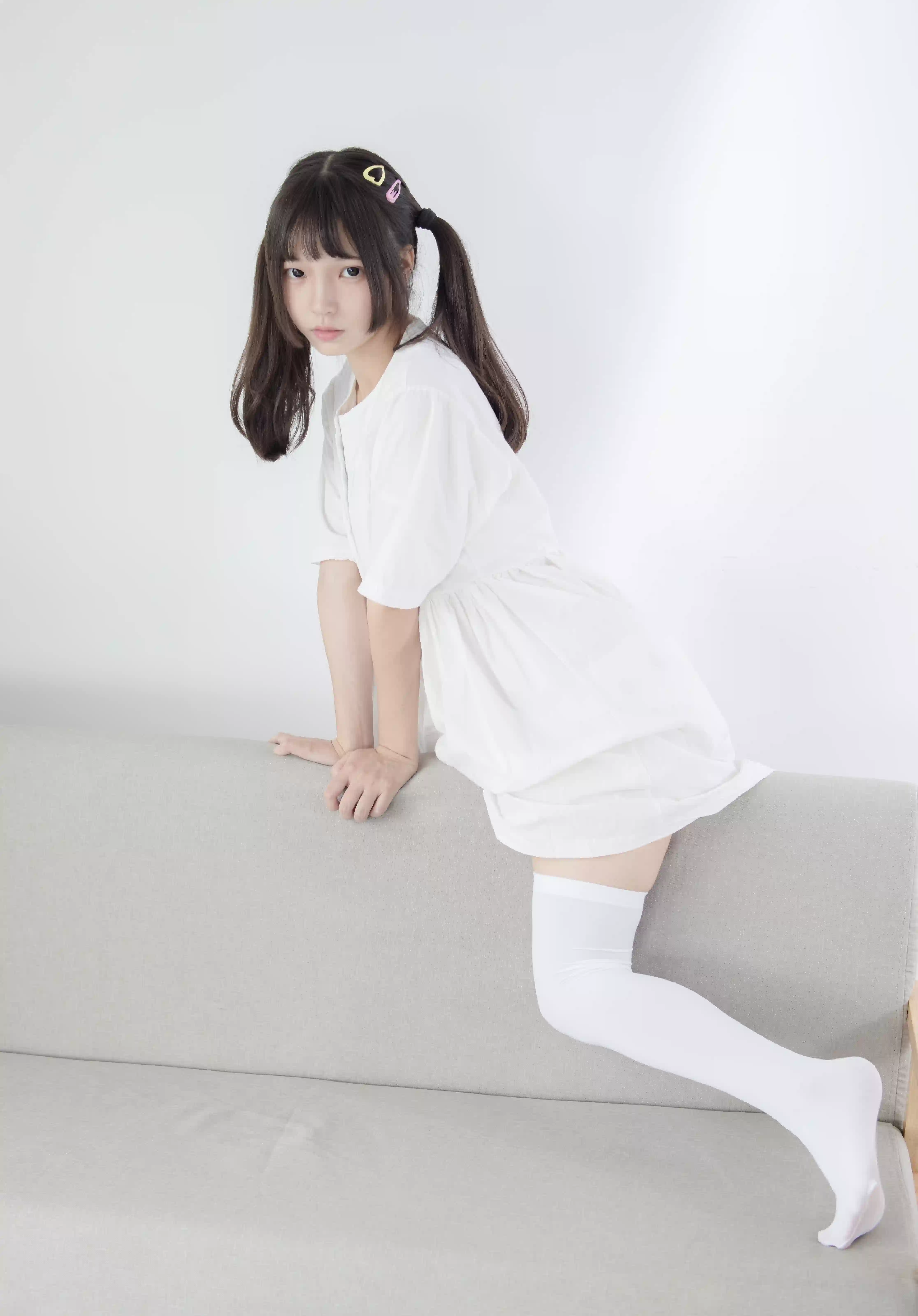 瑶华映画 VOL.002 少女白丝的白丝腿[75P]