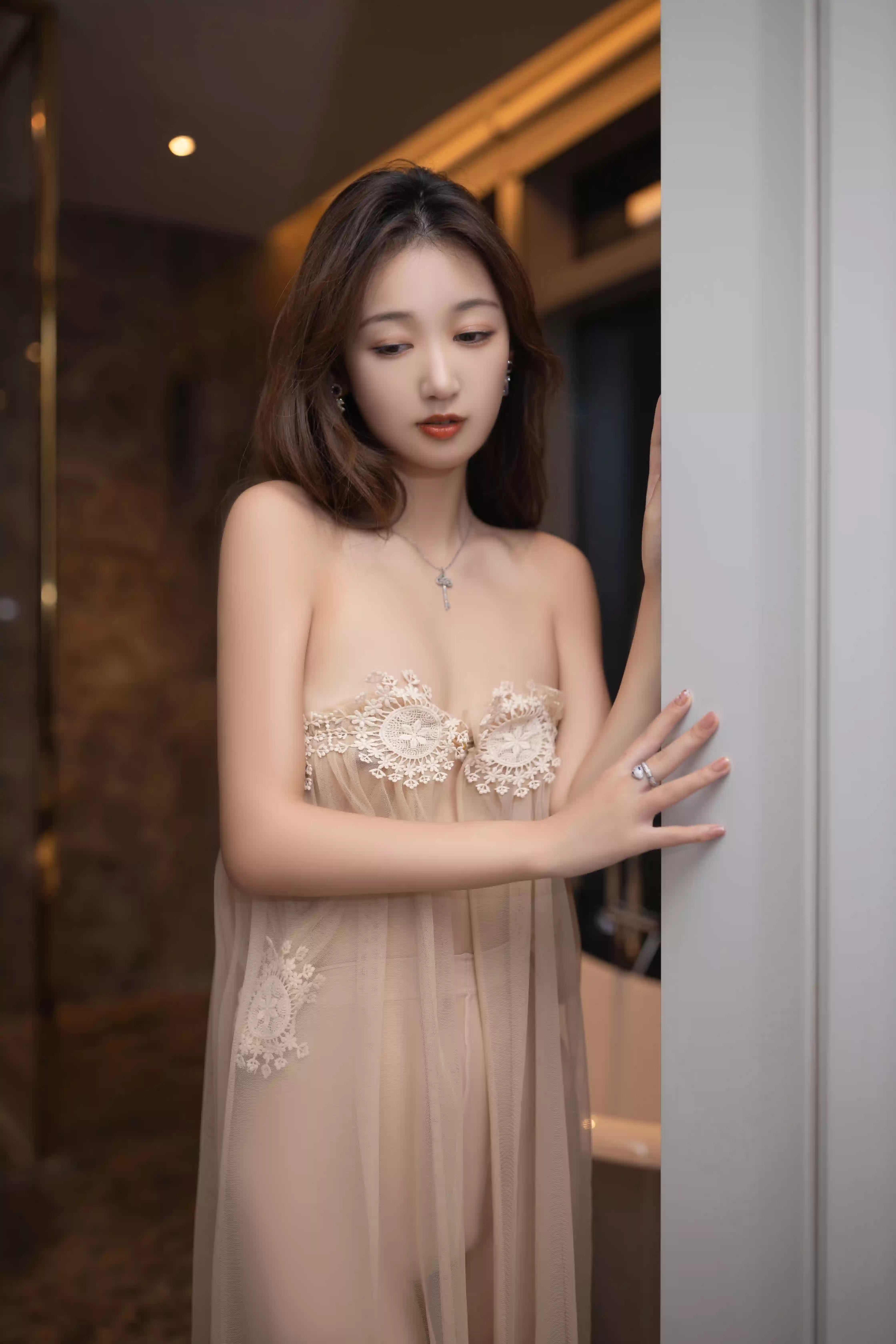 唐安琪 NO.013 内购无水印 NO.4601 黄色薄纱轻透连衣长裙 [82P 901.75 MB]