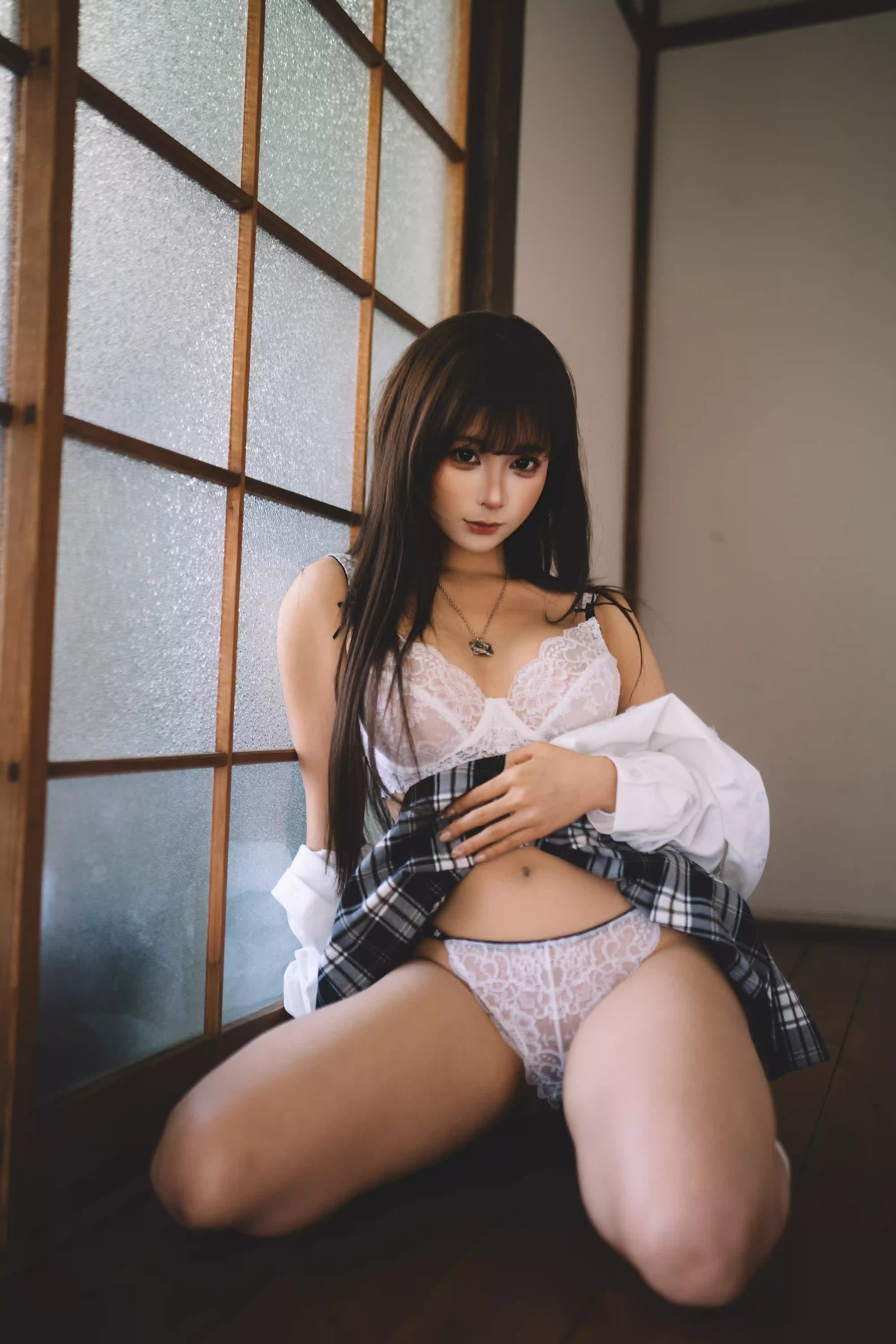 蠢沫沫 JK [32P-371MB]